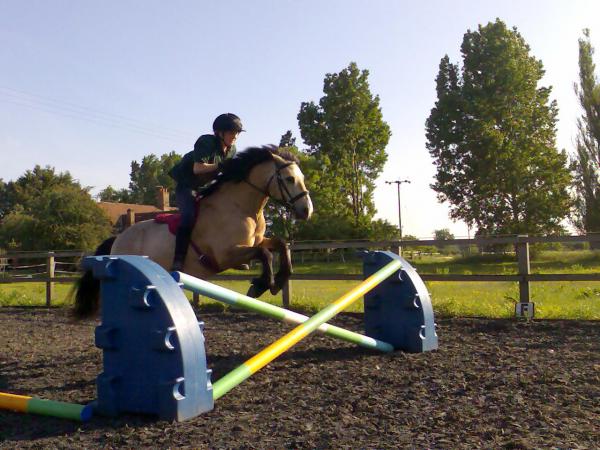 Me and Maypark GoldenBoy jumping bare back