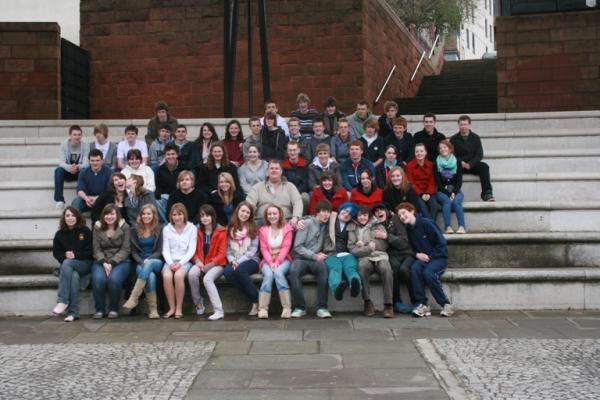 On our walk somewhere in Salford near the YHA a band photo!